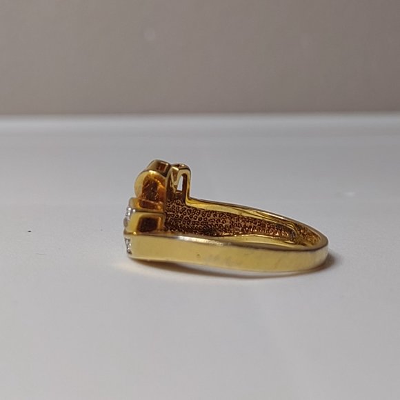 Cute Gold Tone Ring Size 9.75 - Picture 3 of 13